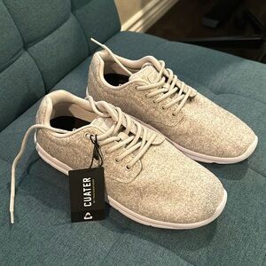 Brand new with tag. Cuater by Travis Mathew the Daily Wool shoe - size 9